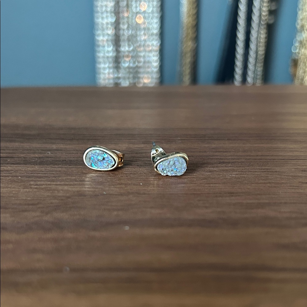 Elegant Blue/purple Stone Earrings - Picture 1 of 11
